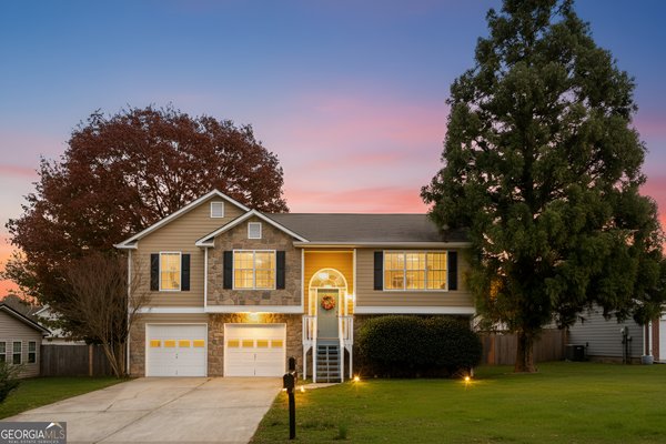 302 Staci Lane, Rockmart