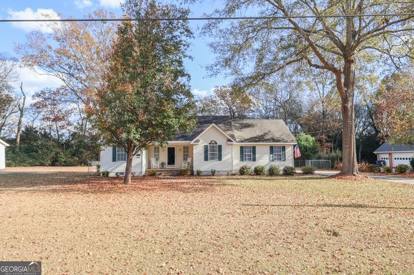 215 Stonefield Circle, Macon
