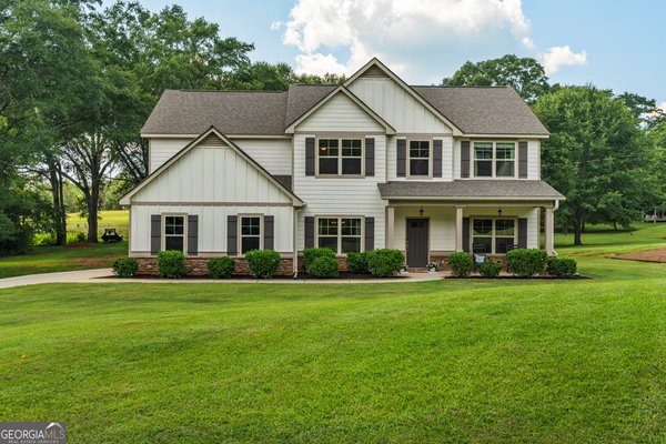 1612 Dennis Smith Road, Pine Mountain