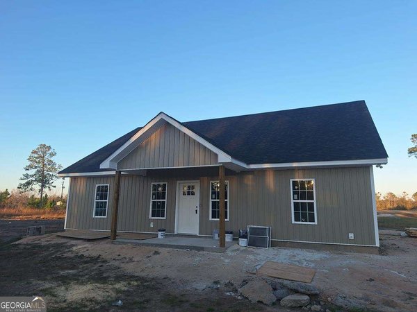 155 Peach Lane, Baxley