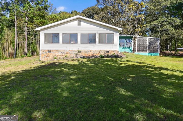 170 Waters Bridge Circle, Covington