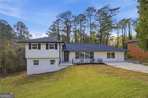 2967 Flat Shoals Road, Decatur