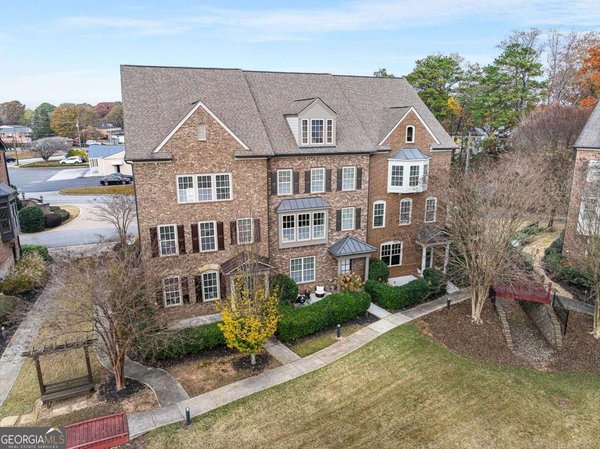 552 Micayne Circle, Smyrna