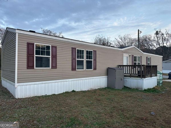 145 Town Lane, Fayetteville