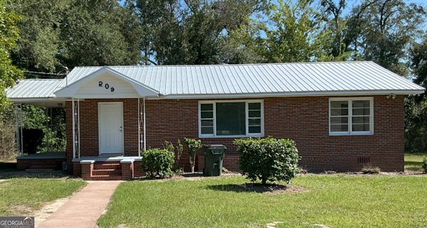 209 Price Street, Swainsboro