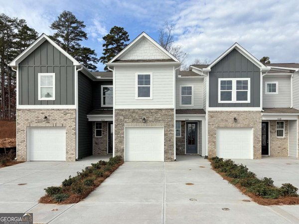 520 Crown Drive, Emerson