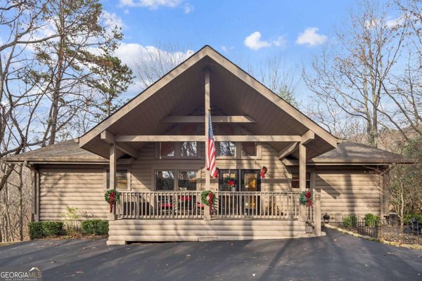 458 Tea Berry Lane, Big Canoe