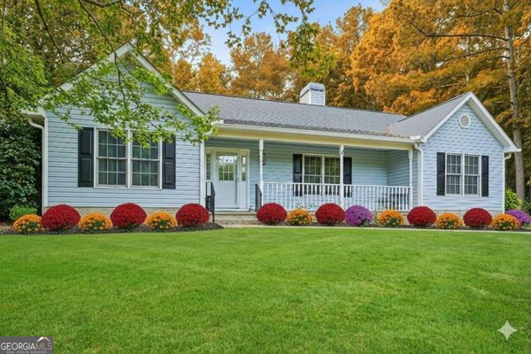 745 Country Lake Court, Mcdonough