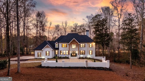 450 Birkdale Drive, Fayetteville