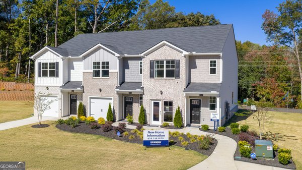 2070 Crossing Road, Stone Mountain