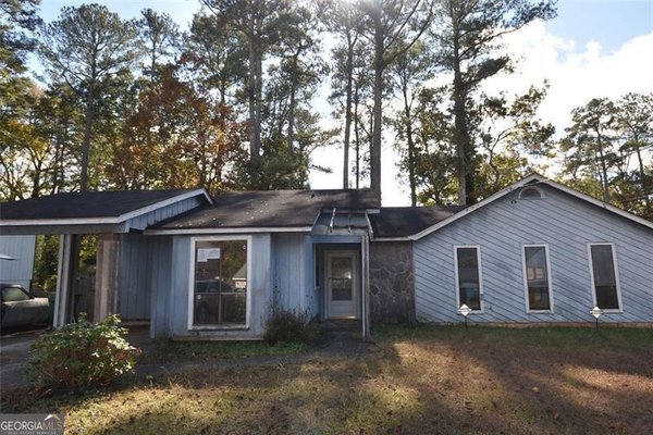 2238 Leslie Brook Drive, Decatur