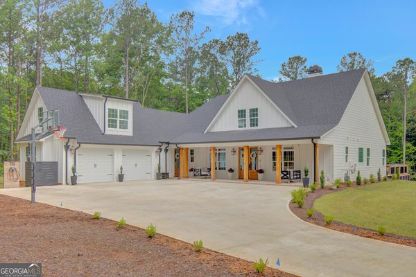 140 Alexander Creek Road, Newnan