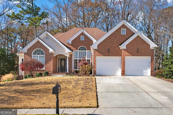 261 Graymist Path, Loganville