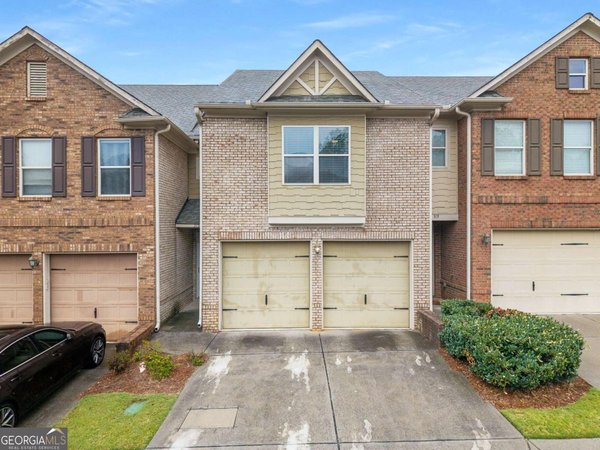 315 Oakland Hills Way, Lawrenceville