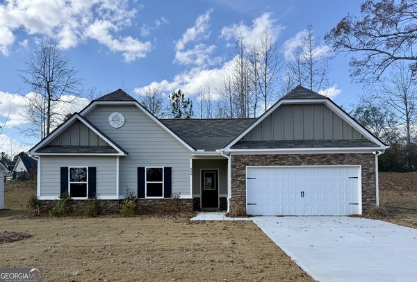 494 Charleston Place, Villa Rica