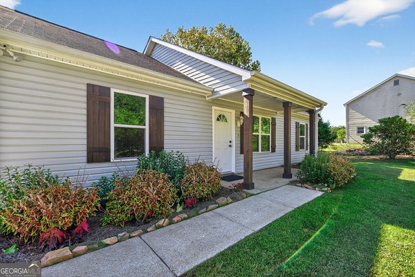 1250 Dolly Nixon Road, Senoia