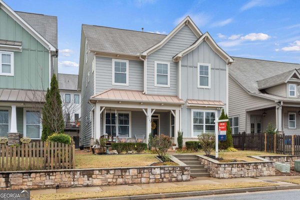 2100 Drew Drive, Atlanta