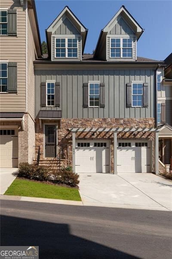 302 Trecastle Lane, Canton