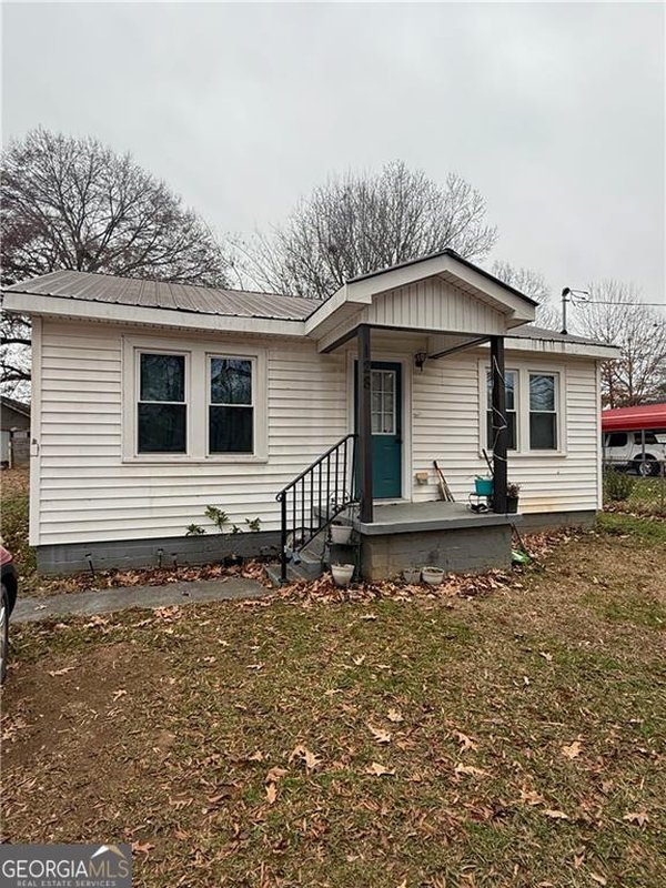 128 Victor Street, Calhoun