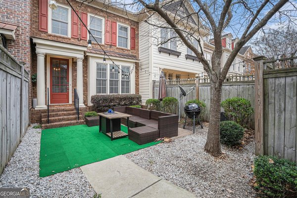 6084 Holly Park Lane, Mableton