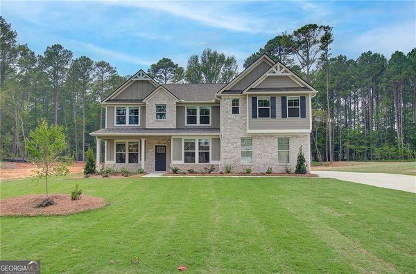 100 Bre Drive, Fayetteville