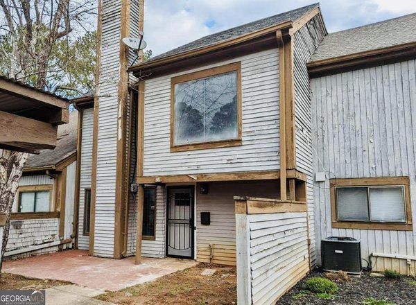 95 Willowick Drive, Lithonia