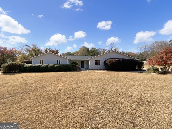 110 Spring Creek Court, Fayetteville