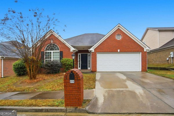 2772 Newtons Crest Circle, Snellville