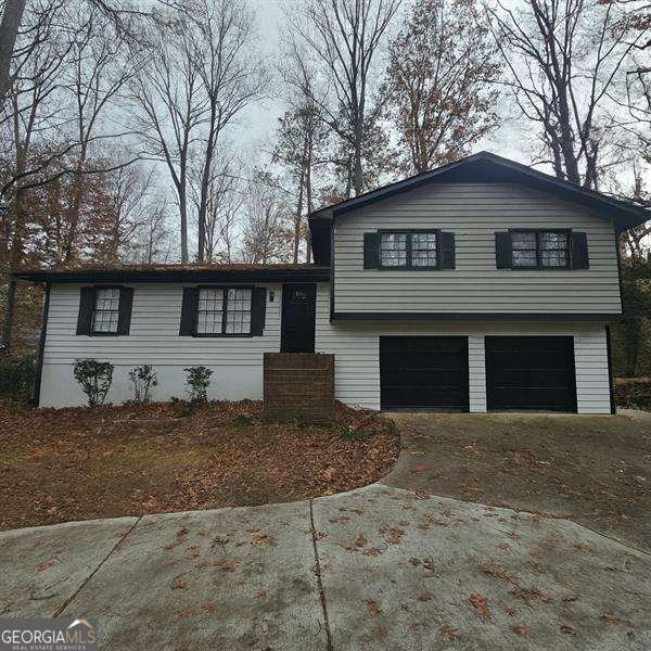 3988 Rock Mill Drive, Marietta