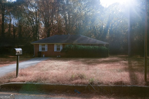 1394 Oakview Circle, Forest Park