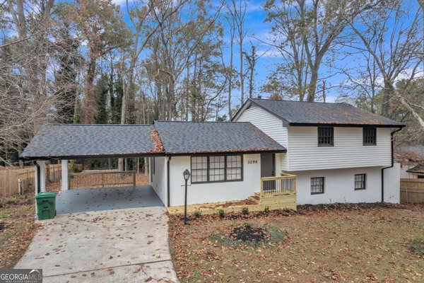 3296 Columbia Woods Drive, Decatur