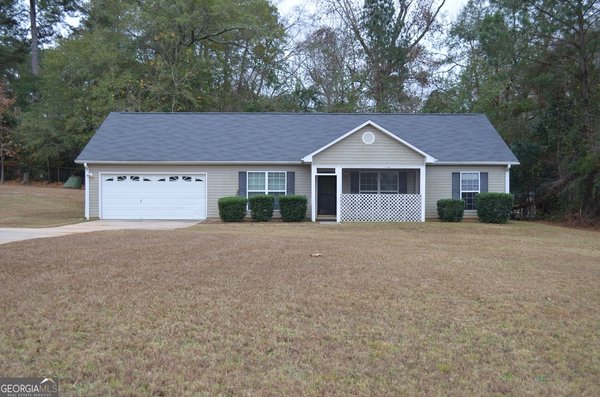 4562 Pine Valley Drive, Macon