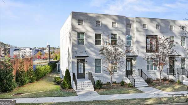 205 Nash Street, Lawrenceville