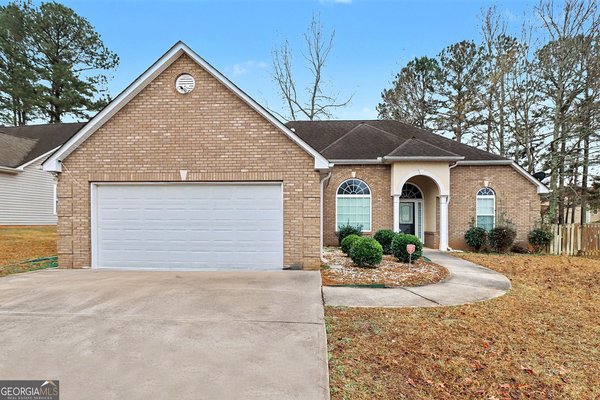 2766 Topaz Road, Riverdale