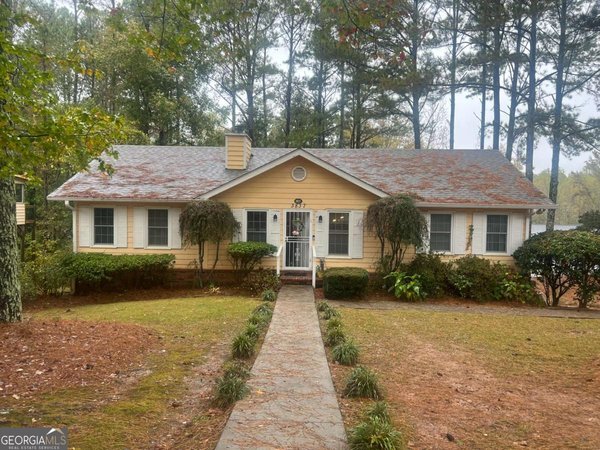 3837 Etna Drive, Snellville