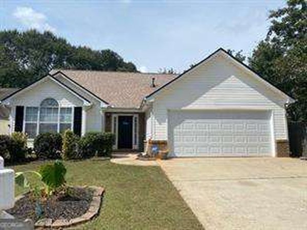 1330 Lafayette Square, Mcdonough