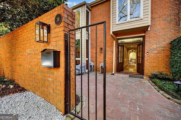 36 Willow Glen, Atlanta