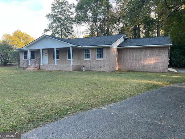 107 Roundcrest Drive, Thomasville