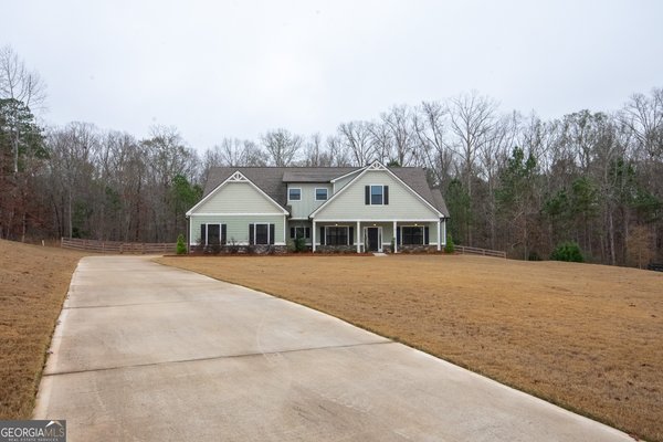 298 Walden Pond Trail, Senoia
