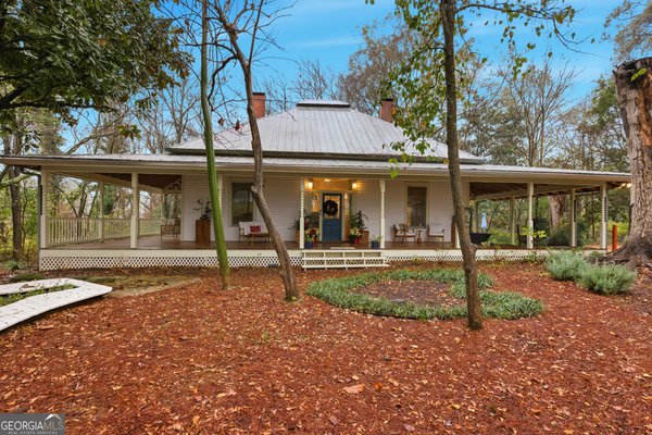 2569 Riverbend Road, Athens
