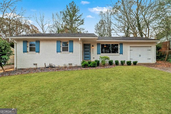 3053 Hollywood Drive, Decatur