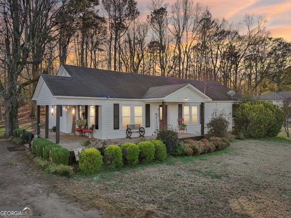 6150 Oak Grove Circle, Cumming