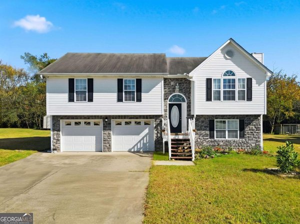 15 Greenhouse Drive, Cartersville