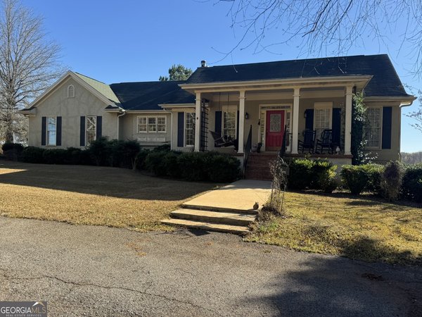 285 Old Farm Road, Fayetteville