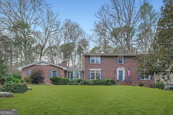 3321 Elm Creek Drive, Marietta