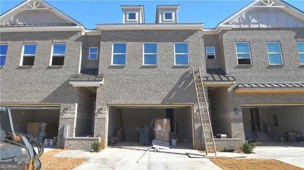 3366 Sarah Trail, Decatur