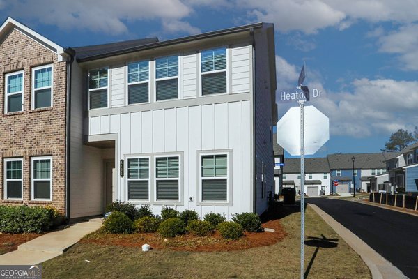 4101 Kingsbere Way, Douglasville