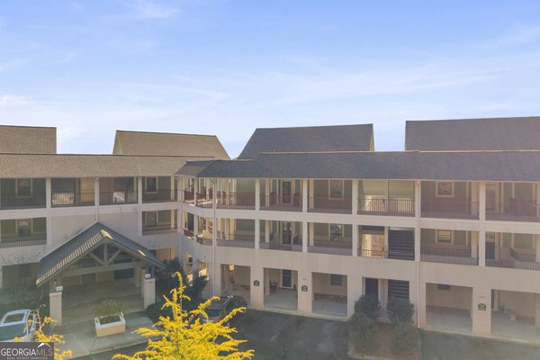 300 Banister Drive, Clayton