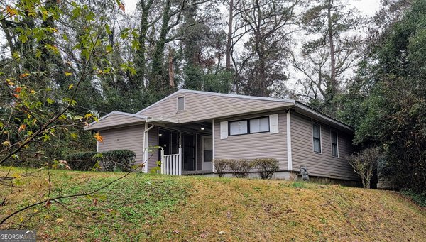 1957 Kitchens Road, Macon