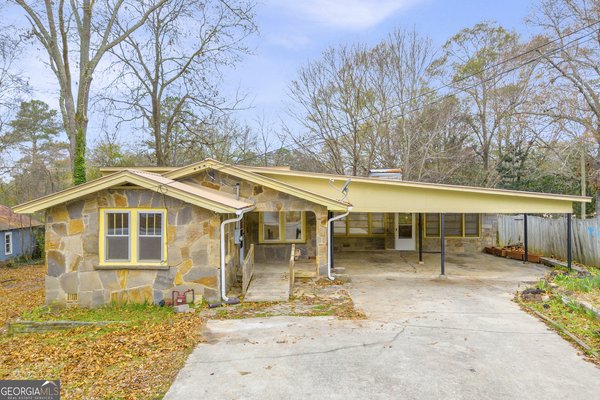 132 Queen Street, Toccoa